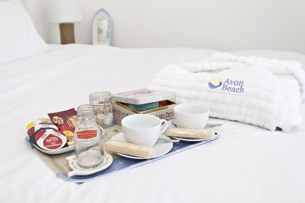 Avon Beach Bed & Breakfast Christchurch  Exterior photo
